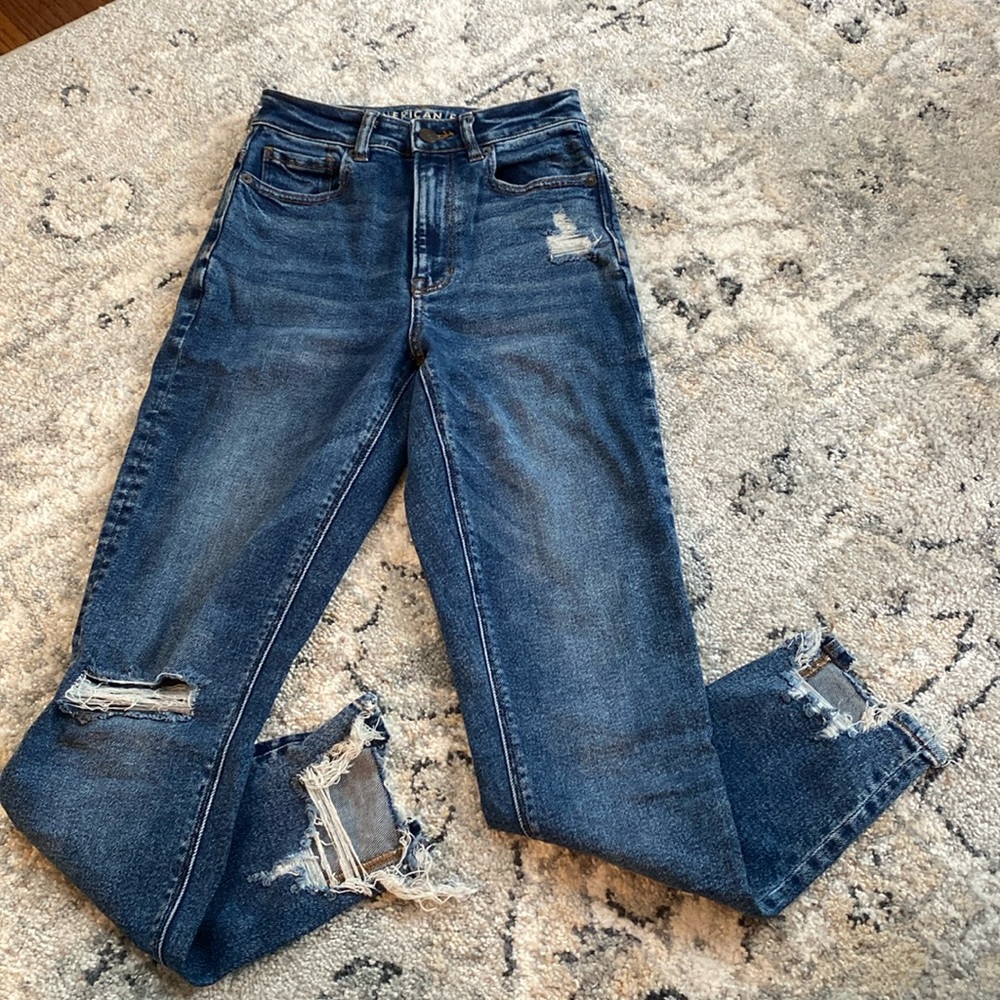 American eagle highest rise stretch mom jeans